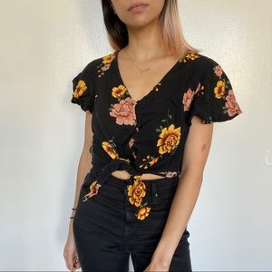 xhilaration floral tied crop top
